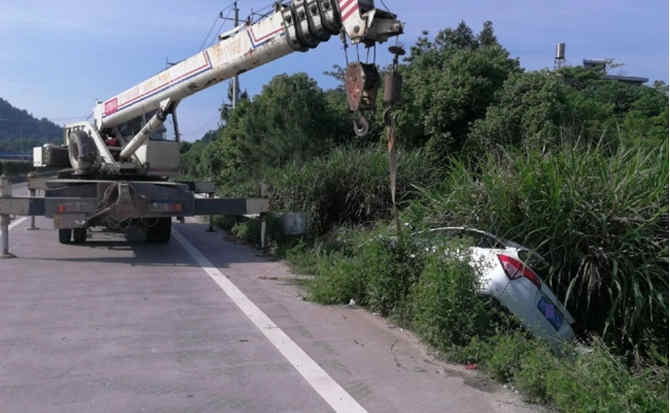 云冈区重载吊车救援 云冈区重载吊车救援